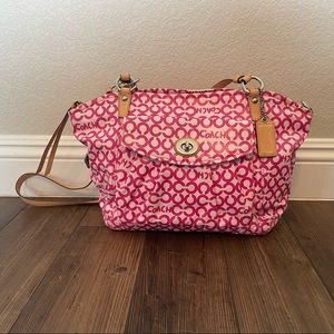 COACH Leah Signature Convertible Crossbody in Hot Pink